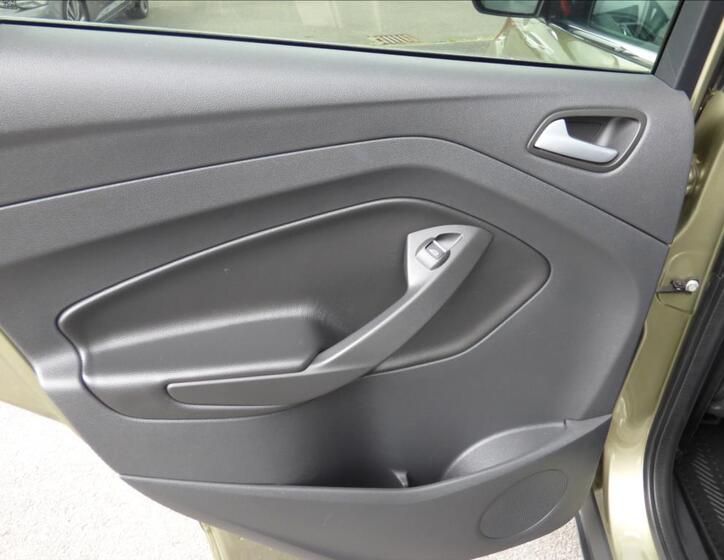 Ford Kuga 34