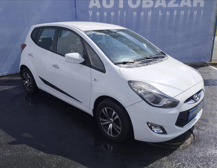 Hyundai ix20 3