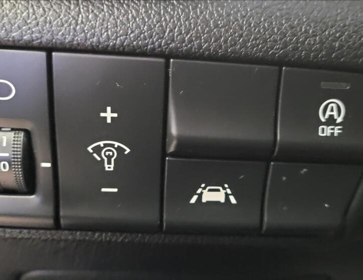 KIA Sportage 8