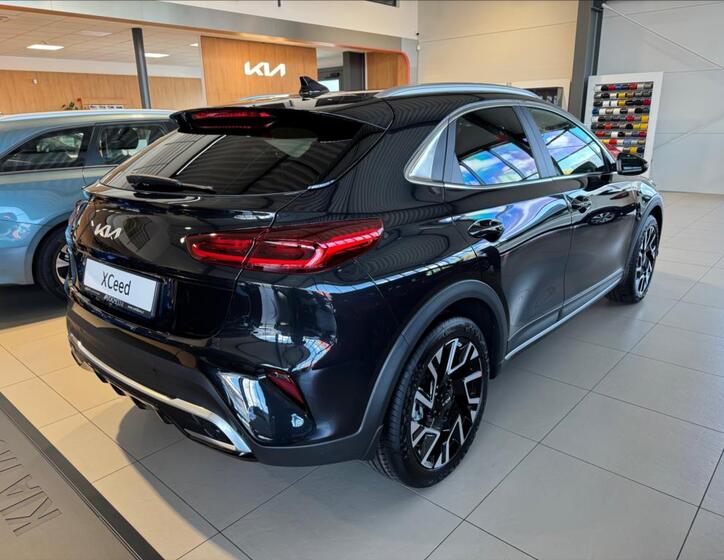 KIA XCeed 4
