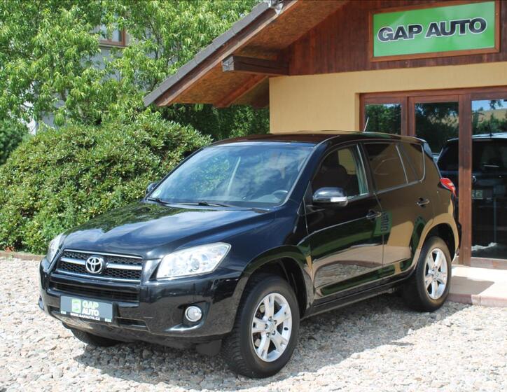 Toyota RAV4 3