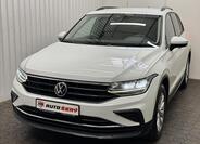 Volkswagen Tiguan 1