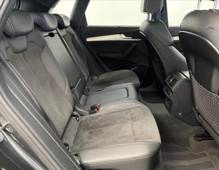 Audi Q5 25