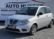 Lancia Y 1