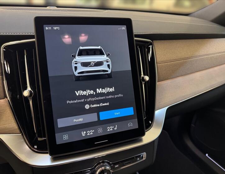 Volvo XC90 9