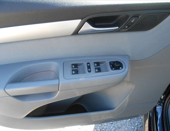 Seat Alhambra 16