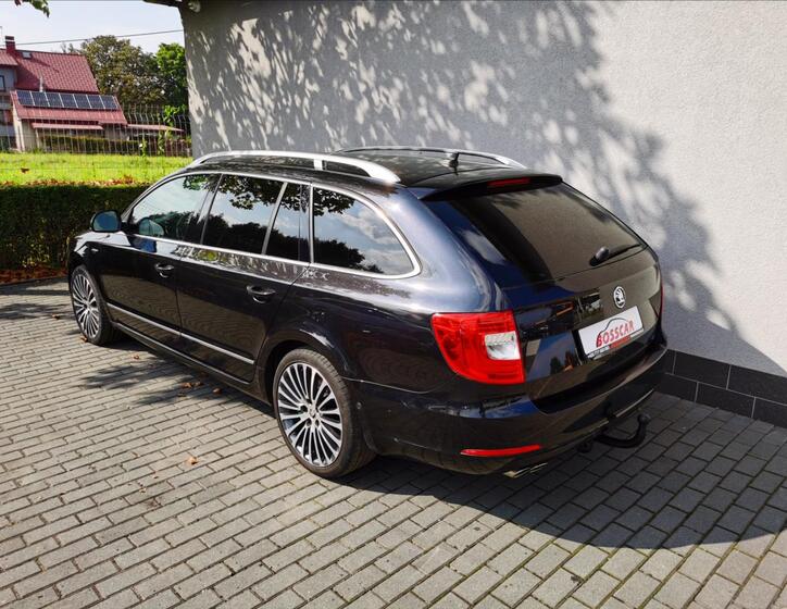 Škoda Superb 4