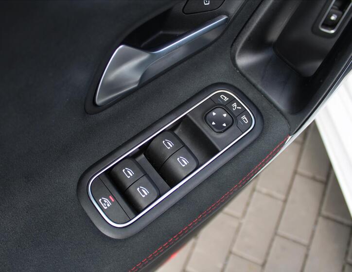Mercedes-Benz CLA 26