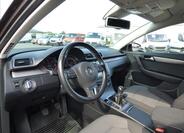 Volkswagen Passat 11