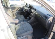Volkswagen Tiguan 10