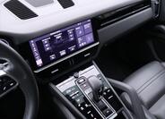 Porsche Cayenne 26