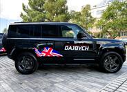Land Rover Defender 8