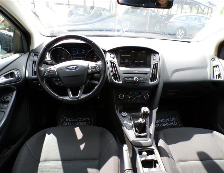 Ford Focus 7