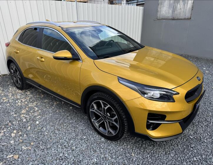 KIA XCeed 7