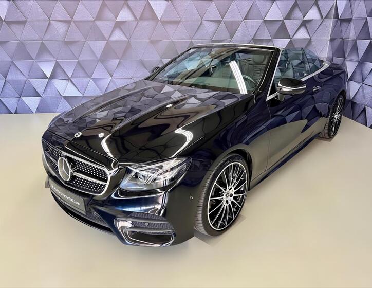 Mercedes-Benz Třídy E 1