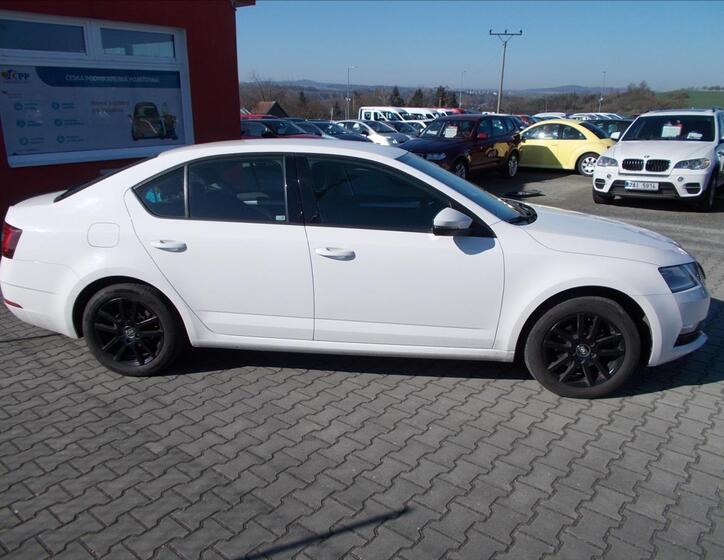 Škoda Octavia 8