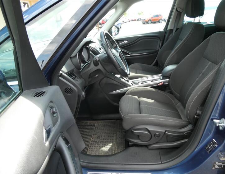Opel Zafira 20