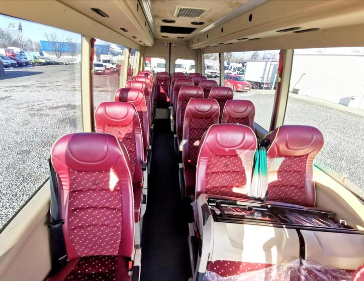 Mercedes-Benz Ostatní 17