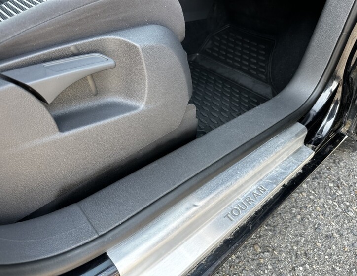 Volkswagen Touran 21