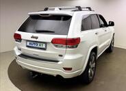Jeep Grand Cherokee 4