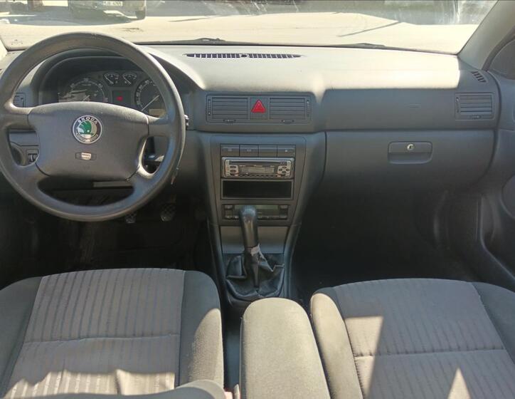 Škoda Octavia 16