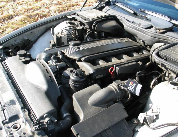 BMW Řada 5 35