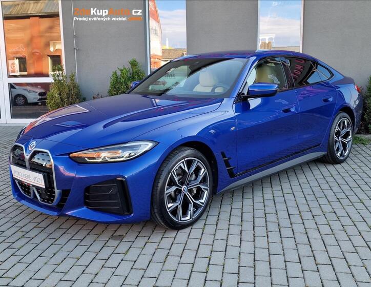 BMW i4 1