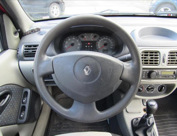 Renault Thalia 12