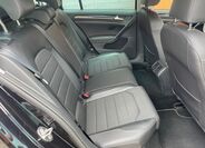 Volkswagen Golf 30