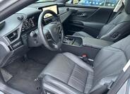 Lexus ES 300h 10