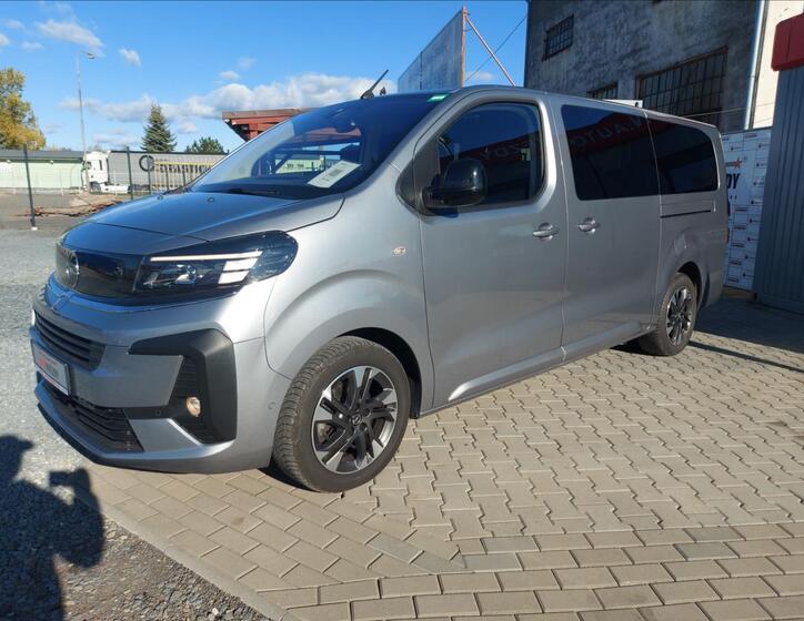 Opel Zafira 5