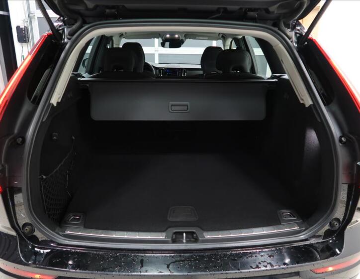 Volvo XC60 9