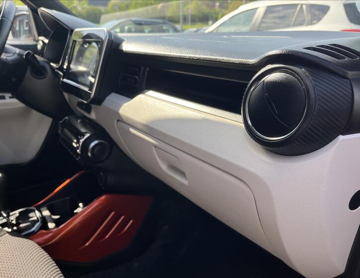 Suzuki Ignis 25