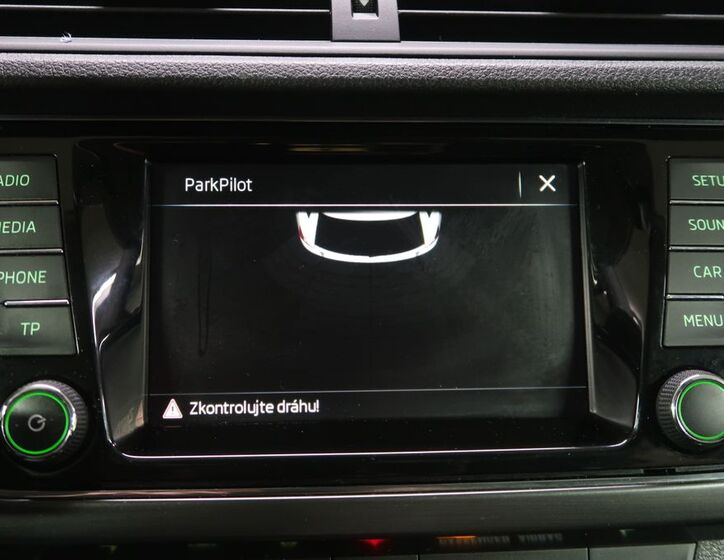 Škoda Fabia 18