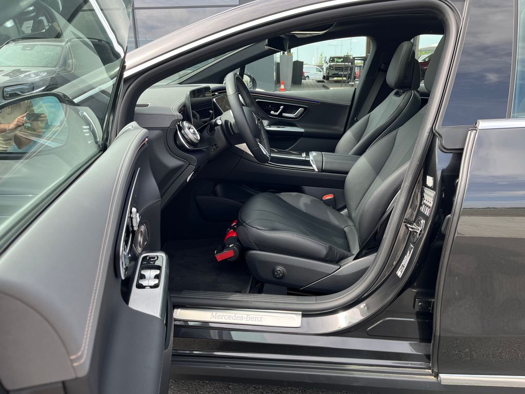 Mercedes-Benz EQE