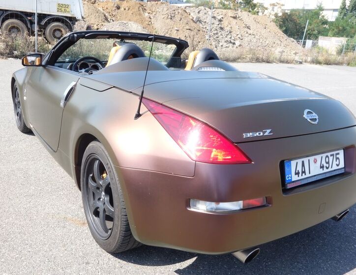 Nissan 350 Z 12