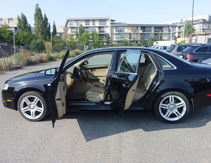 Audi A4 16