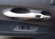 Toyota Auris 15