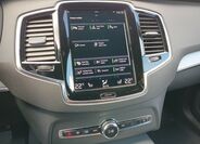 Volvo XC90 17
