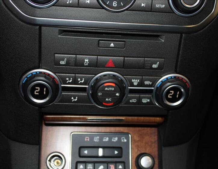 Land Rover Discovery 34