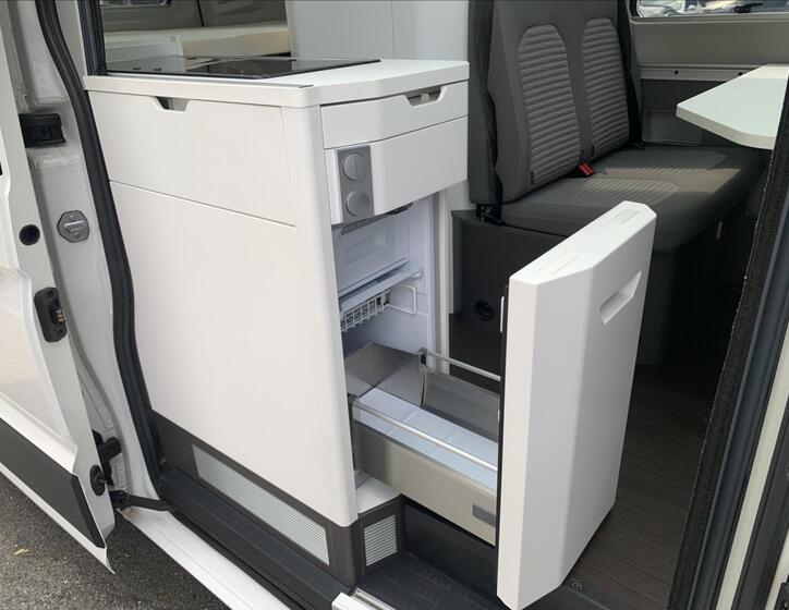 Volkswagen Grand California 18