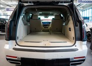Cadillac Escalade 8