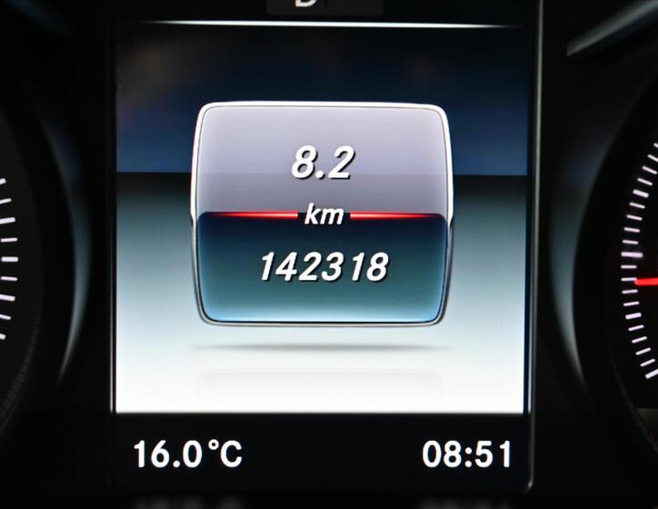 Mercedes-Benz GLC 14