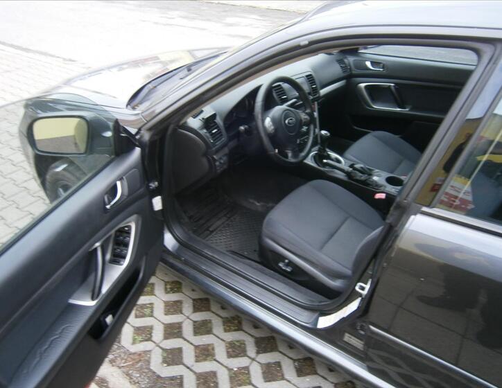 Subaru Legacy 7