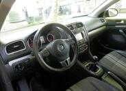 Volkswagen Golf 12
