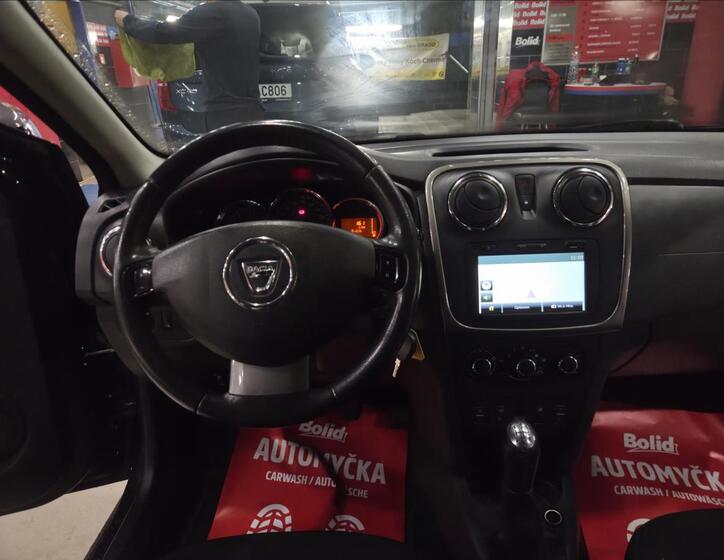 Dacia Sandero 14