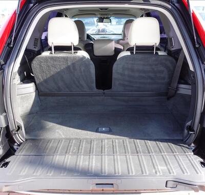 Volvo XC90 16