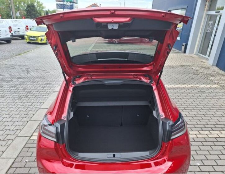 Peugeot 208 11