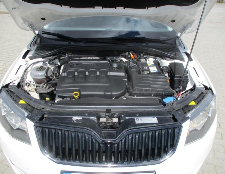Škoda Octavia 25