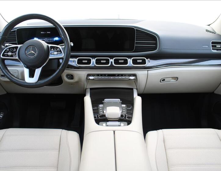 Mercedes-Benz GLS 22